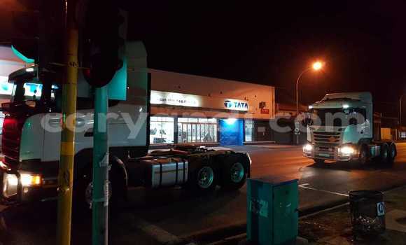 Acheter Occasion Utilitaire Scania Irizar Blanc à Chililabombwe, Copperbelt Acheter Occasion Utilitaire Scania Irizar Blanc à Chililabombwe, Copperbelt