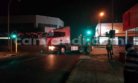 Acheter Occasion Utilitaire Scania Irizar Blanc à Chililabombwe, Copperbelt Acheter Occasion Utilitaire Scania Irizar Blanc à Chililabombwe, Copperbelt