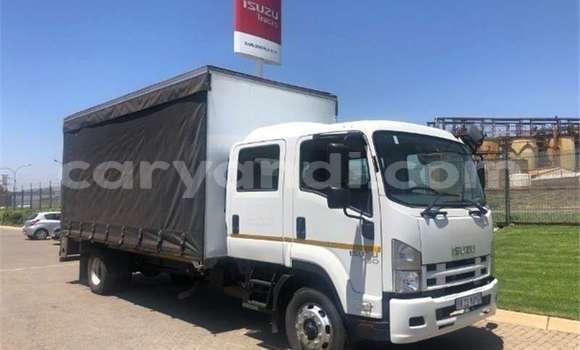 Acheter Occasion Utilitaire Isuzu FTR 850 Blanc à Chipata, Zambie Acheter Occasion Utilitaire Isuzu FTR 850 Blanc à Chipata, Zambie