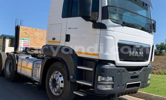 Acheter Occasion Utilitaire Man TGX Blanc à Chingola, Zambie