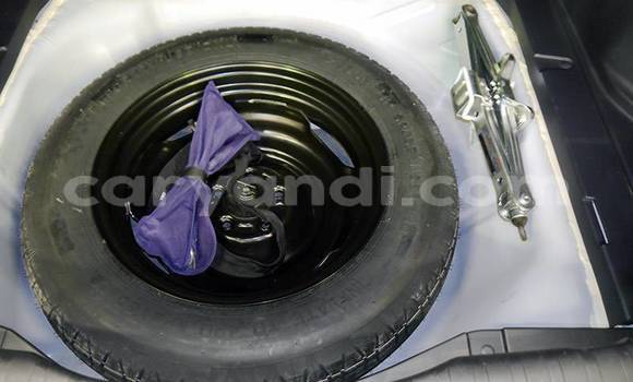 Acheter Import Voiture Honda CR–V Blanc à Lusaka, Zambie Acheter Import Voiture Honda CR–V Blanc à Lusaka, Zambie