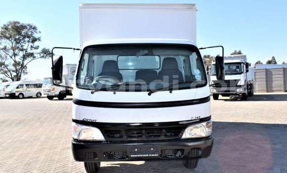Acheter Occasion Utilitaire Toyota Dyna Blanc à Chinsali, Nord Acheter Occasion Utilitaire Toyota Dyna Blanc à Chinsali, Nord