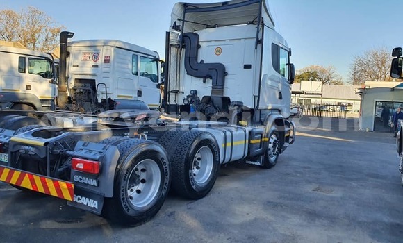 Tenga Tsaru Scania R420 Chena Rori in Limulunga in Western Tenga Tsaru Scania R420 Chena Rori in Limulunga in Western
