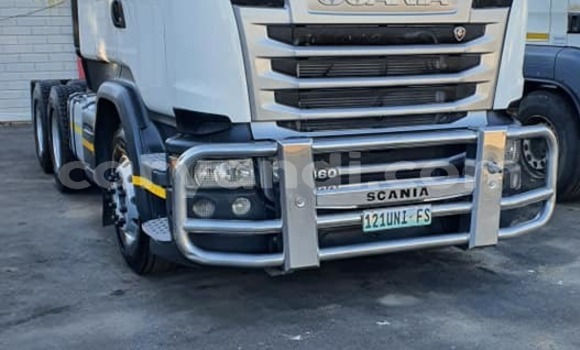 Tenga Tsaru Scania R420 Chena Rori in Limulunga in Western Tenga Tsaru Scania R420 Chena Rori in Limulunga in Western