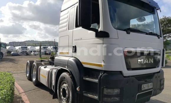 Tenga Tsaru Man TGX Chena Rori in Livingstone in Zambia Tenga Tsaru Man TGX Chena Rori in Livingstone in Zambia