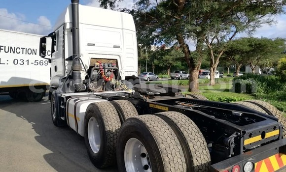 Tenga Tsaru Man TGX Chena Rori in Livingstone in Zambia Tenga Tsaru Man TGX Chena Rori in Livingstone in Zambia