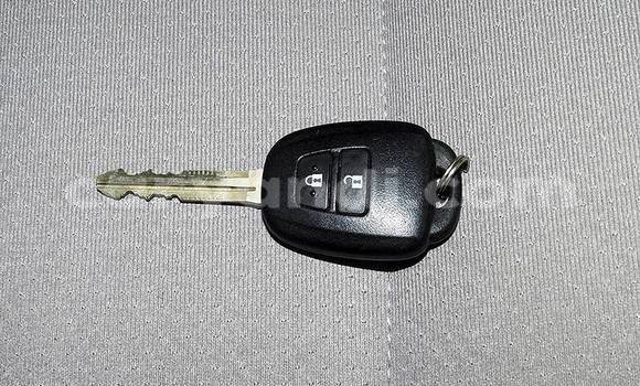 Acheter Import Voiture Toyota Axio Noir à Lusaka, Zambie Acheter Import Voiture Toyota Axio Noir à Lusaka, Zambie