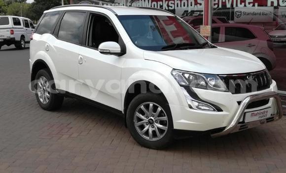 Nunua Ilio tumika Mahindra Scorpio Nyekundu Gari ndani ya Livingstone nchini Zambia