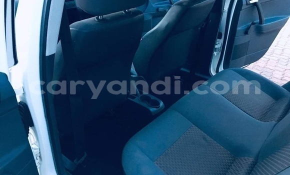 Acheter Occasion Voiture Volkswagen Polo Blanc à Chipata, Zambie Acheter Occasion Voiture Volkswagen Polo Blanc à Chipata, Zambie