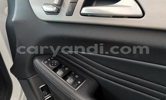 Buy Used Mercedes‒Benz GLE White Car in Kabwe in Zambia Buy Used Mercedes‒Benz GLE White Car in Kabwe in Zambia