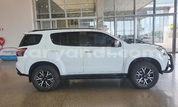 Tenga Tsaru Isuzu MU Chena Mota in Lusaka in Zambia Tenga Tsaru Isuzu MU Chena Mota in Lusaka in Zambia