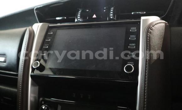 Acheter Occasion Voiture Toyota Fortuner Blanc à Lusaka, Zambie Acheter Occasion Voiture Toyota Fortuner Blanc à Lusaka, Zambie