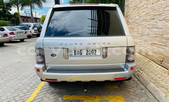 Buy Used Land Rover Range Rover Vogue Silver Car in Lusaka in Zambia Buy Used Land Rover Range Rover Vogue Silver Car in Lusaka in Zambia