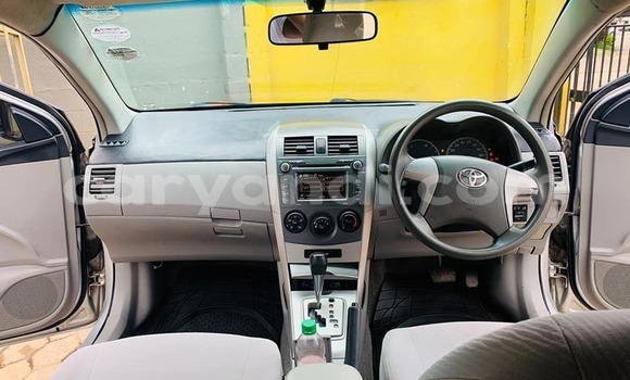 Buy Used Toyota Axio Silver Car in Chambishi in Copperbelt Buy Used Toyota Axio Silver Car in Chambishi in Copperbelt