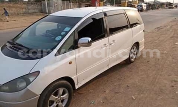 Buy Used Toyota Estima White Car in Chambishi in Copperbelt Buy Used Toyota Estima White Car in Chambishi in Copperbelt