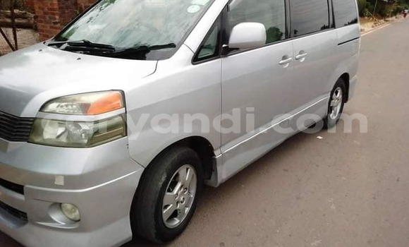 Buy Used Toyota Voxy Silver Car in Chambishi in Copperbelt Buy Used Toyota Voxy Silver Car in Chambishi in Copperbelt