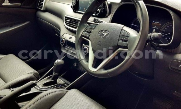 Buy Used Hyundai Tucson White Car in Chipata in Zambia Buy Used Hyundai Tucson White Car in Chipata in Zambia