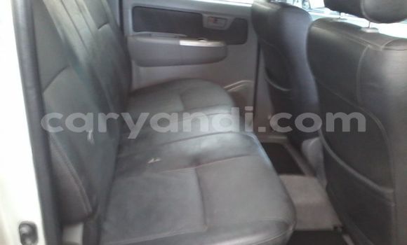 Buy Used Toyota Hilux Silver Car in Chipata in Zambia Buy Used Toyota Hilux Silver Car in Chipata in Zambia