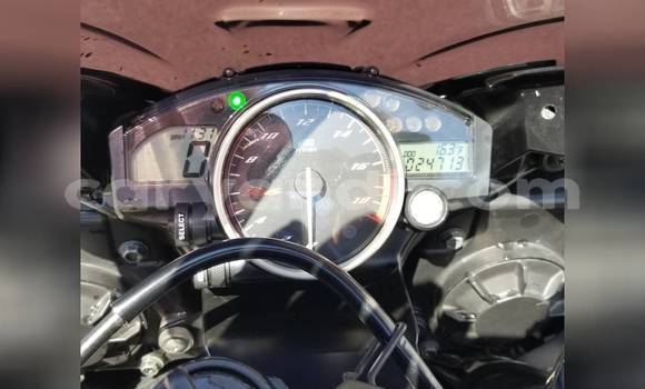 Buy Used Yamaha YZF Beige Bike in Lusaka in Zambia Buy Used Yamaha YZF Beige Bike in Lusaka in Zambia