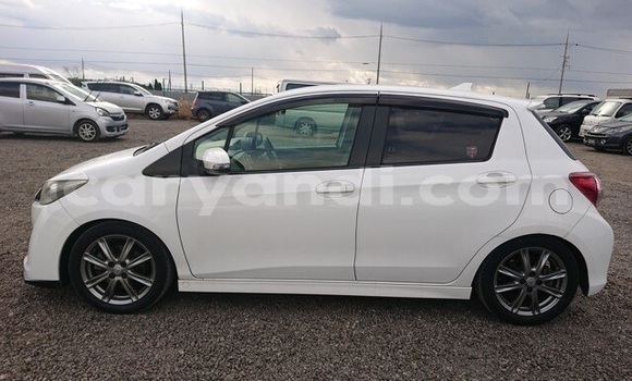 Buy Used Toyota Vitz White Car in Lusaka in Zambia Buy Used Toyota Vitz White Car in Lusaka in Zambia