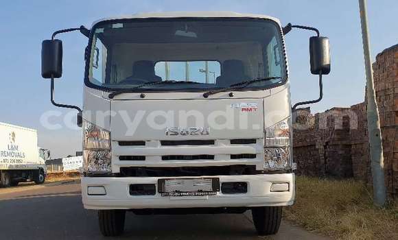 Acheter Occasion Utilitaire Isuzu FTR 850 Blanc à Chilanga, Lusaka Acheter Occasion Utilitaire Isuzu FTR 850 Blanc à Chilanga, Lusaka