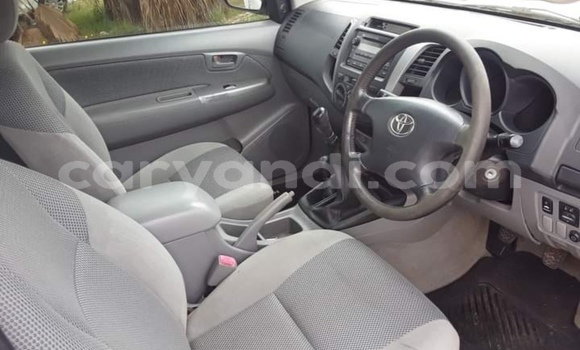 Buy Used Toyota Hilux White Car in Chipata in Zambia Buy Used Toyota Hilux White Car in Chipata in Zambia