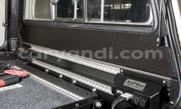 Nunua Ilio tumika Toyota Land Cruiser Fedha Gari ndani ya Katete nchini Mashariki Nunua Ilio tumika Toyota Land Cruiser Fedha Gari ndani ya Katete nchini Mashariki