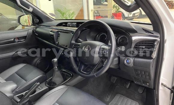 Acheter Occasion Voiture Toyota Hilux Blanc à Chingola, Zambie Acheter Occasion Voiture Toyota Hilux Blanc à Chingola, Zambie