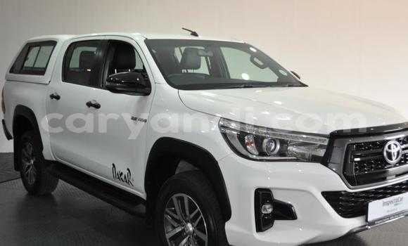 Buy Used Toyota Hilux White Car in Chingola in Zambia Buy Used Toyota Hilux White Car in Chingola in Zambia