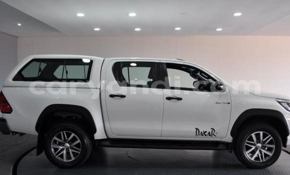 Buy Used Toyota Hilux White Car in Chingola in Zambia Buy Used Toyota Hilux White Car in Chingola in Zambia