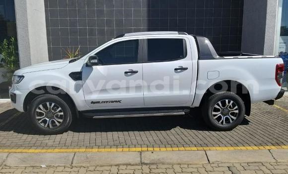 Acheter Occasion Voiture Ford Ranger Blanc à Chingola, Zambie Acheter Occasion Voiture Ford Ranger Blanc à Chingola, Zambie