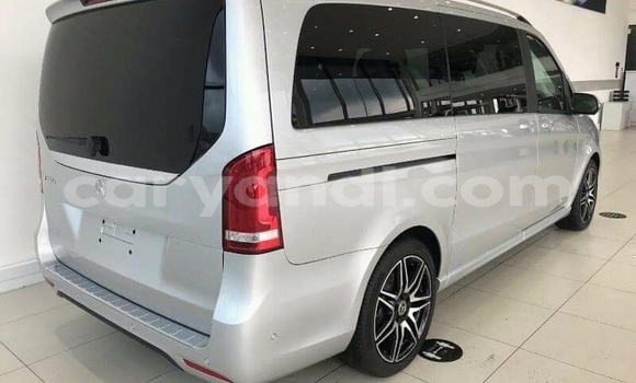 Acheter Occasion Voiture Mercedes‒Benz Viano Gris à Kalulushi, Copperbelt Acheter Occasion Voiture Mercedes‒Benz Viano Gris à Kalulushi, Copperbelt