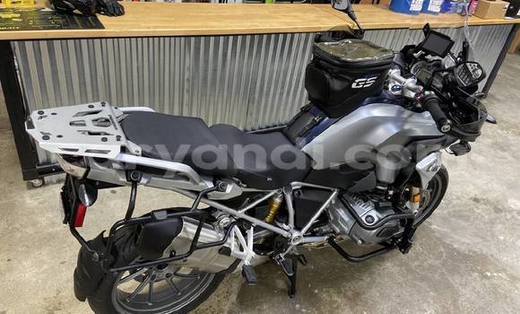 Buy Used BMW GS R1200 White Bike in Chambishi in Copperbelt Buy Used BMW GS R1200 White Bike in Chambishi in Copperbelt