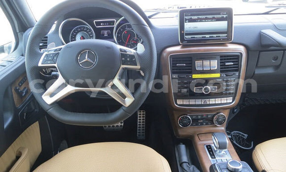 Buy Used Mercedes‒Benz G-klasse White Car in Chambishi in Copperbelt Buy Used Mercedes‒Benz G-klasse White Car in Chambishi in Copperbelt