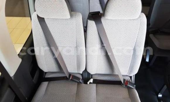 Nunua Ilio tumika Toyota Hiace Nyeupe Gari ndani ya Chingola nchini Zambia Nunua Ilio tumika Toyota Hiace Nyeupe Gari ndani ya Chingola nchini Zambia