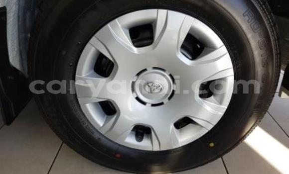 Nunua Ilio tumika Toyota Hiace Nyeupe Gari ndani ya Chingola nchini Zambia Nunua Ilio tumika Toyota Hiace Nyeupe Gari ndani ya Chingola nchini Zambia