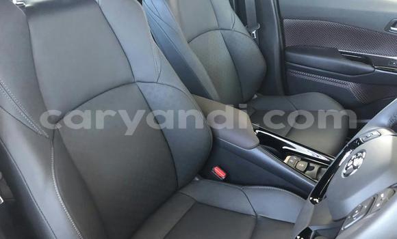 Nunua Ilio tumika Toyota C-HR Nyeupe Gari ndani ya Chilanga nchini Lusaka Nunua Ilio tumika Toyota C-HR Nyeupe Gari ndani ya Chilanga nchini Lusaka