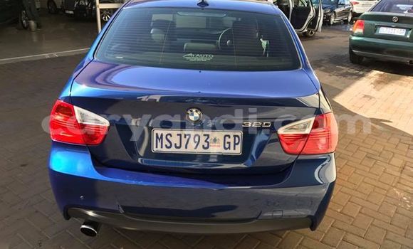 Acheter Occasion Voiture BMW 3–Series Bleu à Lusaka, Zambie Acheter Occasion Voiture BMW 3–Series Bleu à Lusaka, Zambie