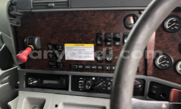 Acheter Occasion Utilitaire Caterpillar 120 Blanc à Lusaka, Zambie Acheter Occasion Utilitaire Caterpillar 120 Blanc à Lusaka, Zambie