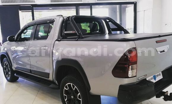 Buy Used Toyota Hilux Silver Car in Chingola in Zambia Buy Used Toyota Hilux Silver Car in Chingola in Zambia