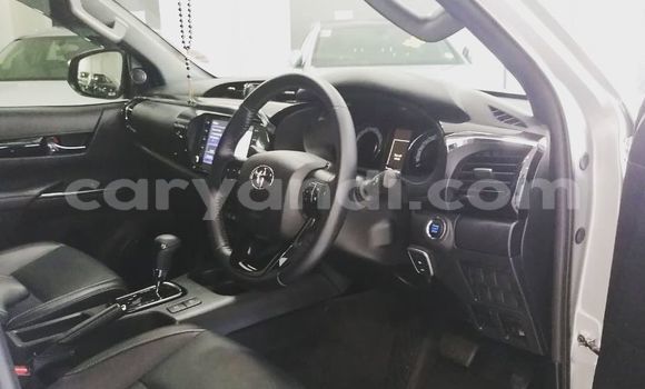 Buy Used Toyota Hilux Silver Car in Chingola in Zambia Buy Used Toyota Hilux Silver Car in Chingola in Zambia
