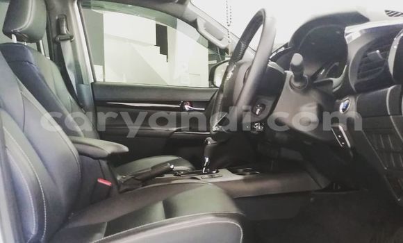 Buy Used Toyota Hilux Silver Car in Chingola in Zambia Buy Used Toyota Hilux Silver Car in Chingola in Zambia