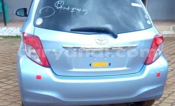 Acheter Occasion Voiture Toyota Vitz Bleu à Lusaka, Zambie Acheter Occasion Voiture Toyota Vitz Bleu à Lusaka, Zambie