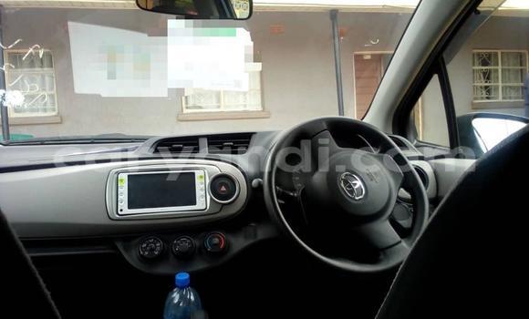 Acheter Occasion Voiture Toyota Vitz Bleu à Lusaka, Zambie Acheter Occasion Voiture Toyota Vitz Bleu à Lusaka, Zambie