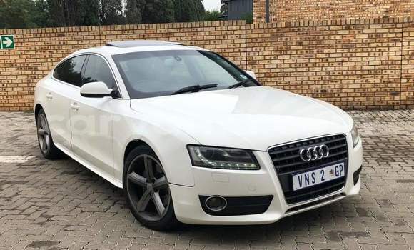 Tenga Tsaru Audi A5 Chena Mota in Livingstone in Zambia