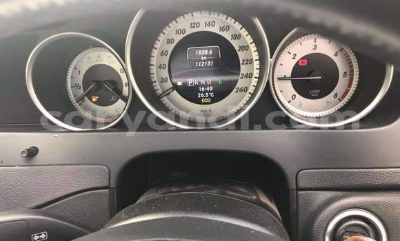 Nunua Ilio tumika Mercedes‒Benz C–Class Fedha Gari ndani ya Livingstone nchini Zambia Nunua Ilio tumika Mercedes‒Benz C–Class Fedha Gari ndani ya Livingstone nchini Zambia