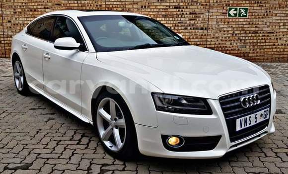 Buy Used Audi A5 White Car in Livingstone in Zambia Buy Used Audi A5 White Car in Livingstone in Zambia