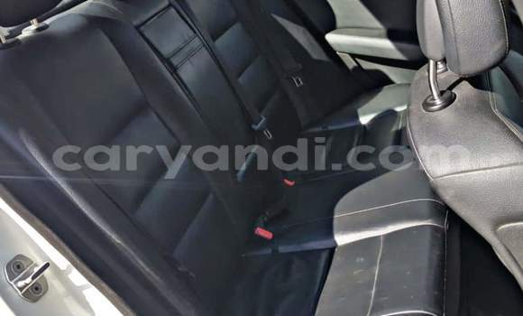 Acheter Occasion Voiture Mercedes‒Benz C–Class Blanc à Lusaka, Zambie Acheter Occasion Voiture Mercedes‒Benz C–Class Blanc à Lusaka, Zambie