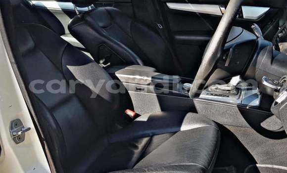 Acheter Occasion Voiture Mercedes‒Benz C–Class Blanc à Lusaka, Zambie Acheter Occasion Voiture Mercedes‒Benz C–Class Blanc à Lusaka, Zambie