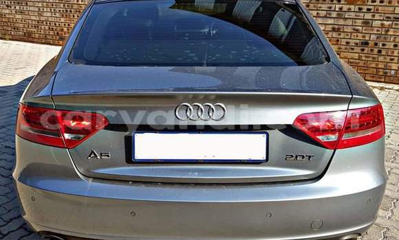Acheter Occasion Voiture Audi A5 Gris à Lusaka, Zambie Acheter Occasion Voiture Audi A5 Gris à Lusaka, Zambie